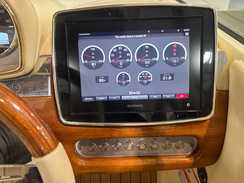 Slide: The Image of Chris-Craft Launch 25 GT 2020 - 15