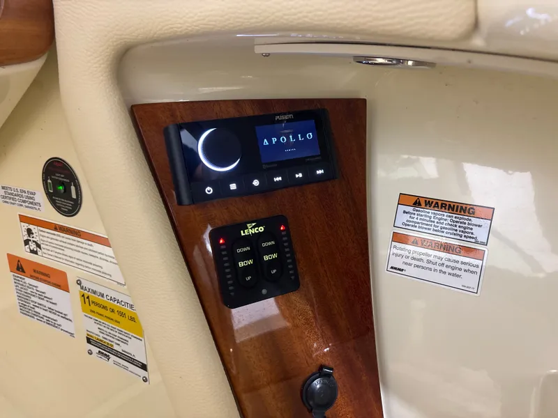 Slide: The Image of Chris-Craft Launch 25 GT 2020 - 16