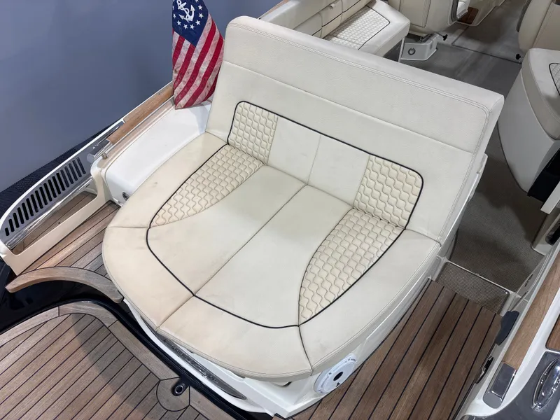 Slide: The Image of Chris-Craft Launch 25 GT 2020 - 18