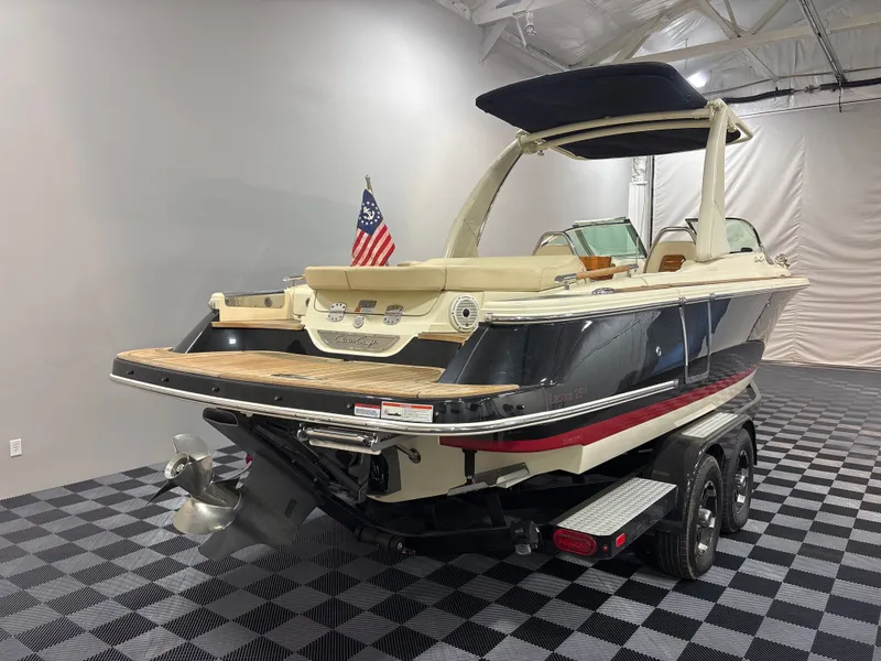 Slide: The Image of Chris-Craft Launch 25 GT 2020 - 3