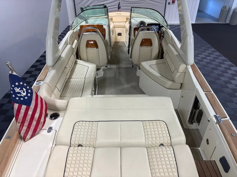 Slide: The Image of Chris-Craft Launch 25 GT 2020 - 6