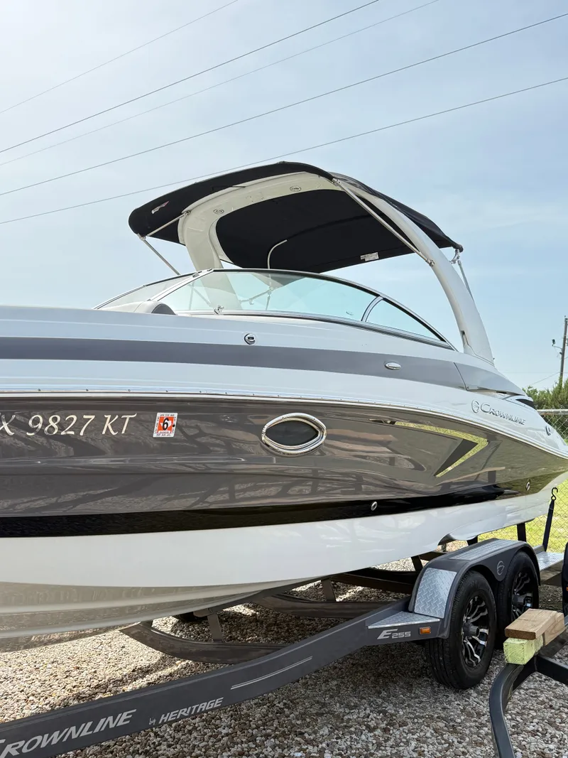 Slide: The Image of Crownline Boats Eclipse E255 2022 - 23