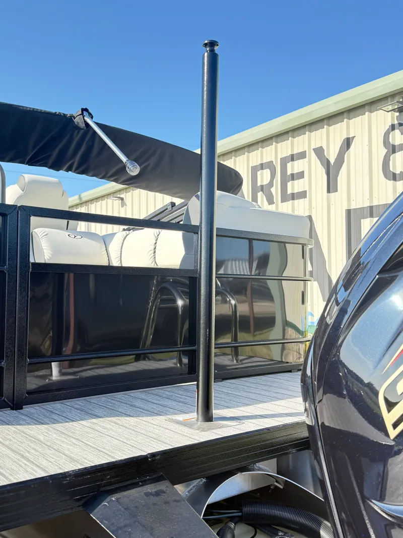 Slide: The Image of Veranda VR 22 RC 2026 - 11