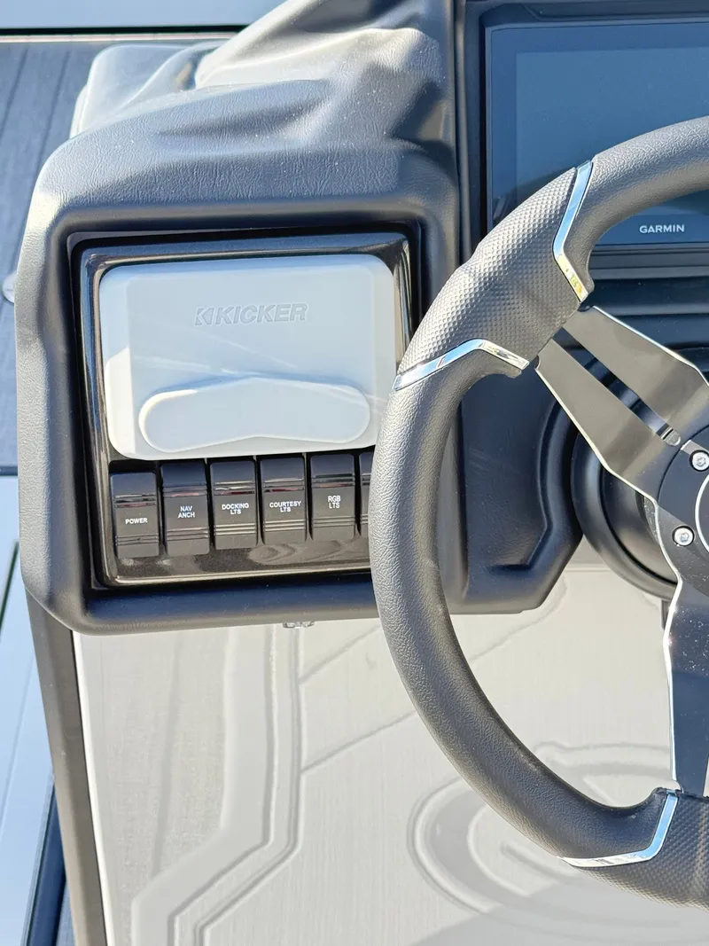 Slide: The Image of Veranda VR 22 RC 2026 - 24