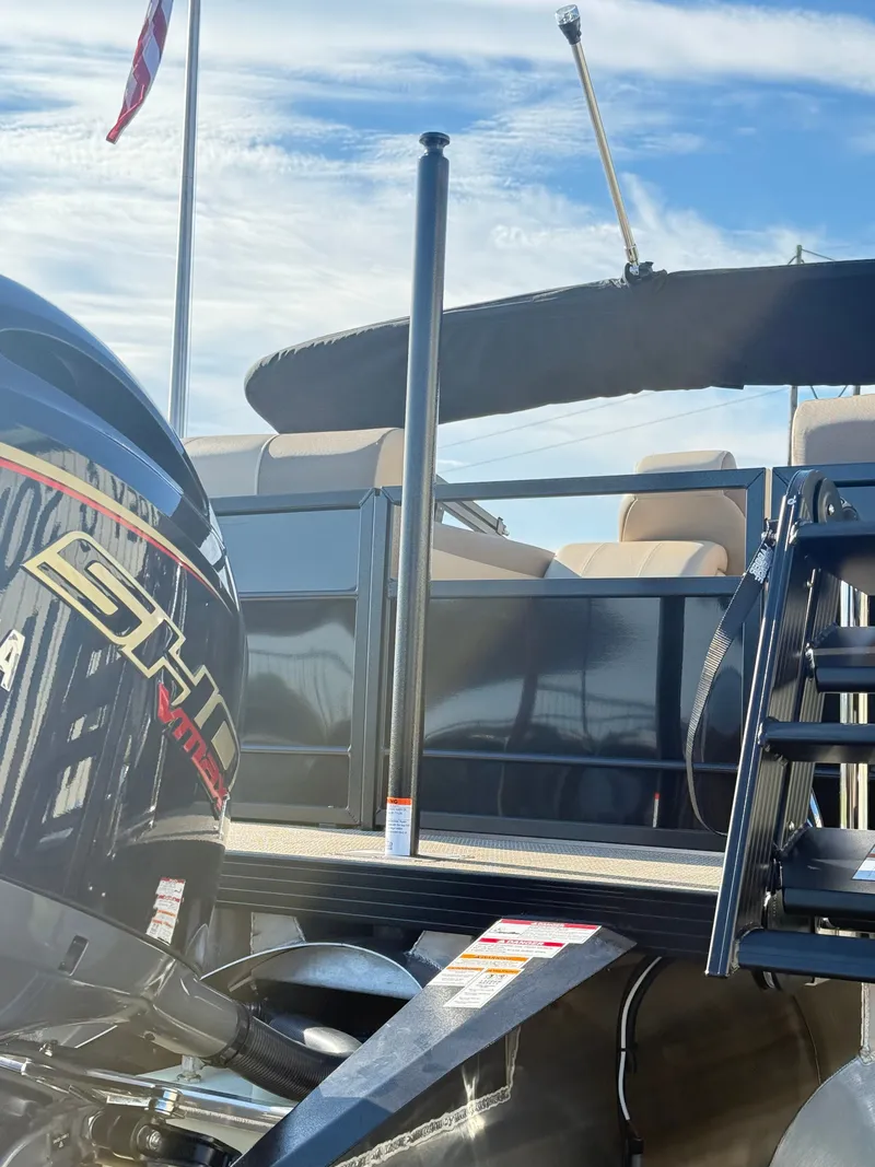 Slide: The Image of Veranda VR 22 RC 2026 - 11