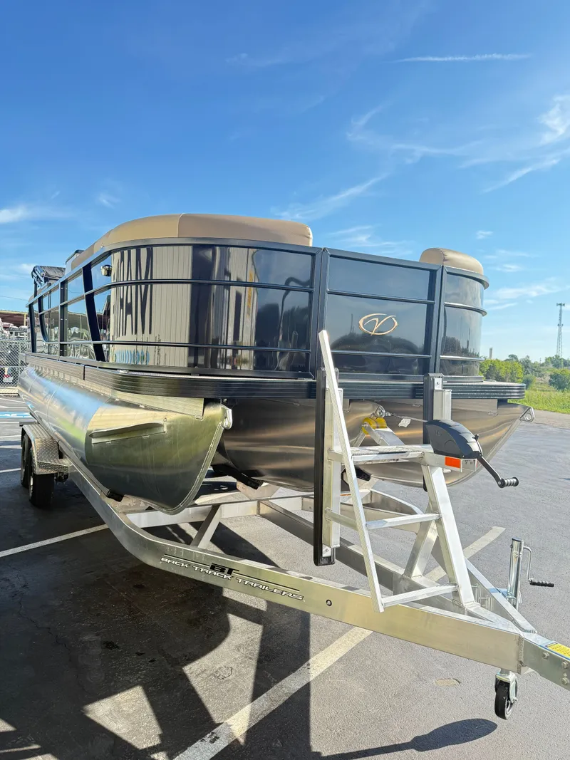 Slide: The Image of Veranda VR 22 RC 2026 - 13