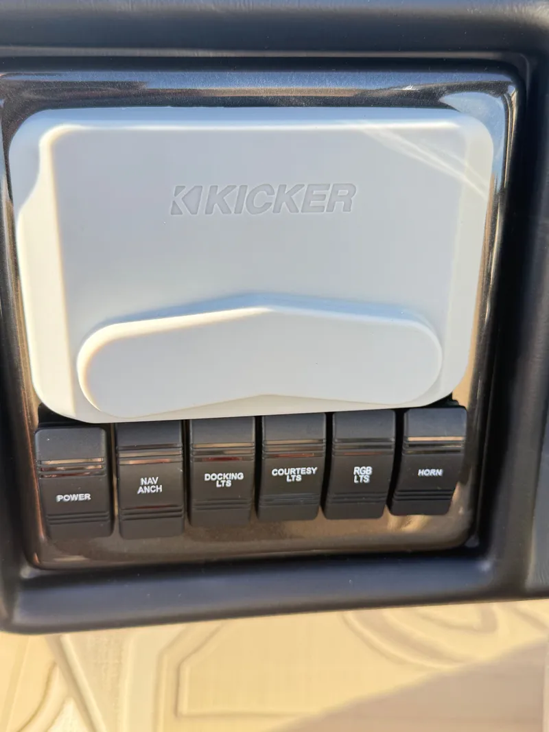 Slide: The Image of Veranda VR 22 RC 2026 - 38