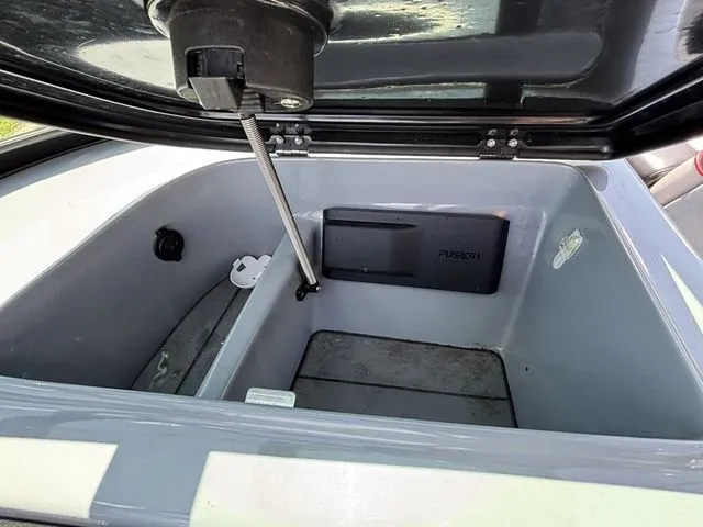 Slide: The Image of Epic 23V 2012 - 20