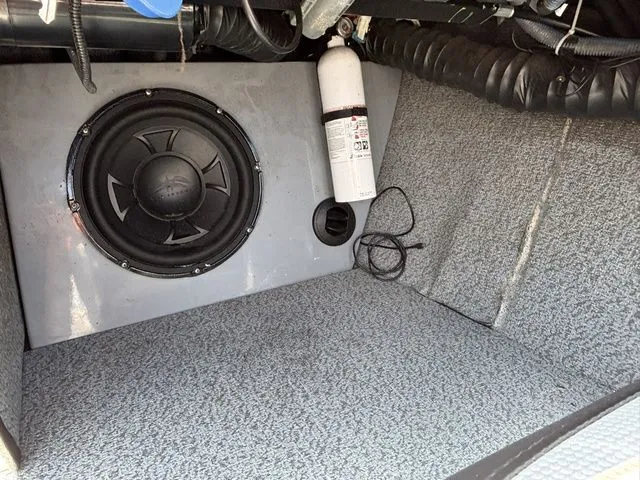 Slide: The Image of Epic 23V 2012 - 21