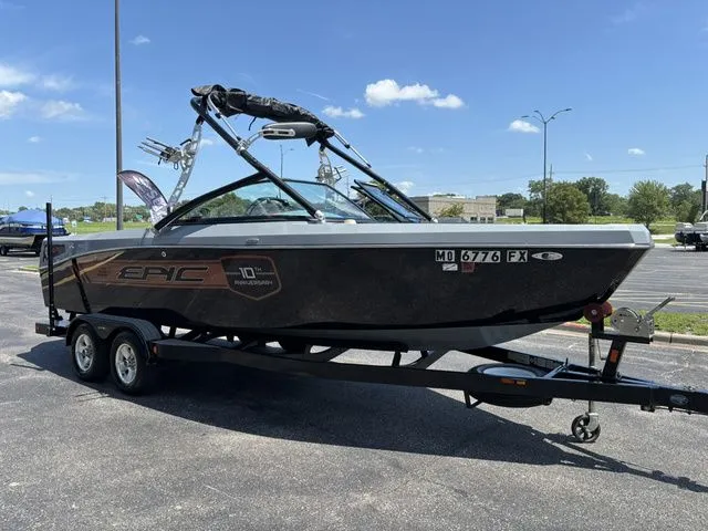 Slide: The Image of Epic 23V 2012 - 3