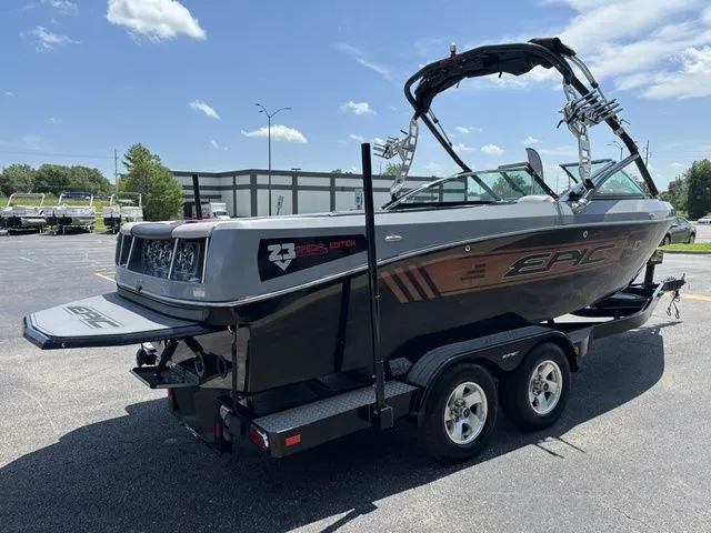 Slide: The Image of Epic 23V 2012 - 5