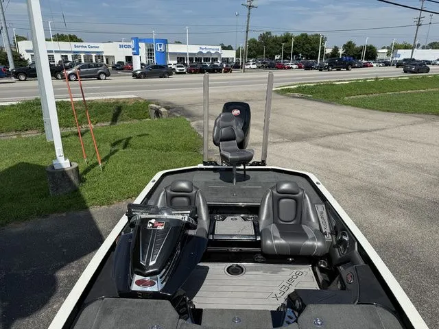 Slide: The Image of Ranger Z521 Comanche 2016 - 5