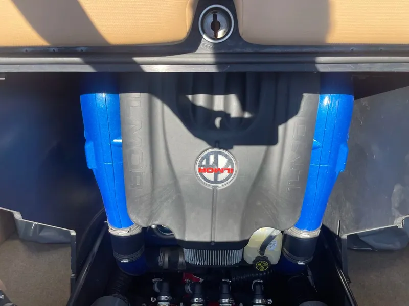 Slide: The Image of MasterCraft X24 2021 - 44