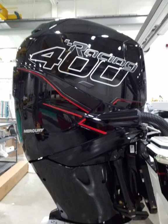 Slide: The Image of Mercury Racing 400 outboard engine on 2020 Formula 430 Super Sport Crossover. - 14