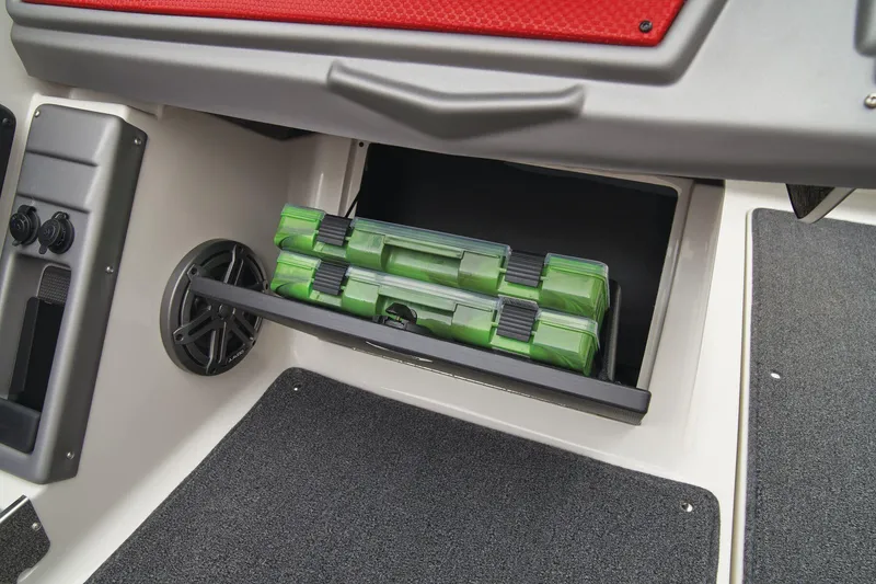 Slide: The Image of Ranger 1850MS 2025 - 41