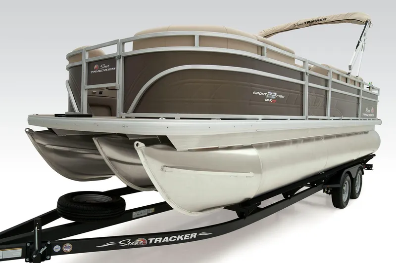 Slide: The Image of Sun Tracker SportFish 22 XP3 2025 - 14