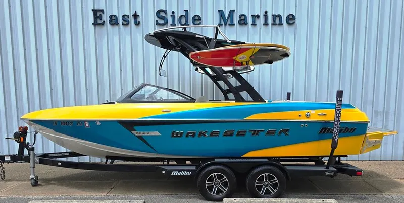 The Image of 2015 Malibu Wakesetter 22 VLX Surf Gate boat at East Side Marine. - 0