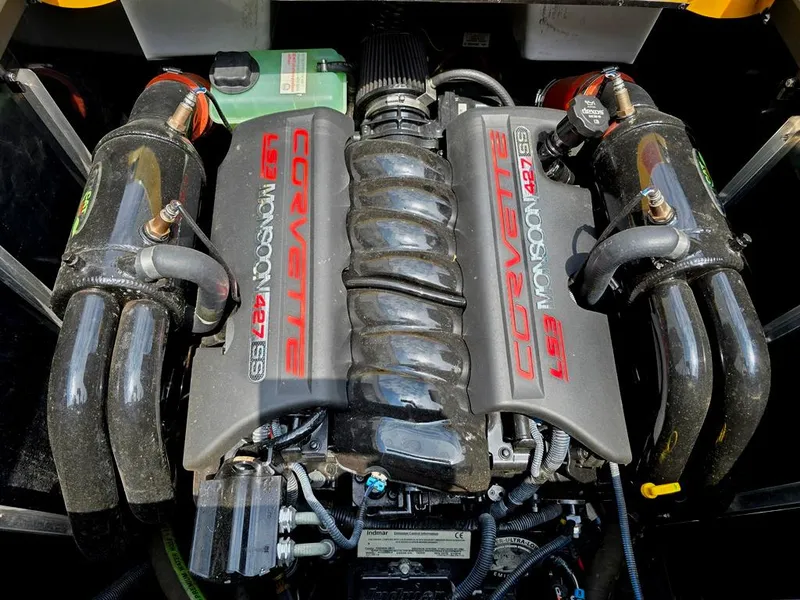 Slide: The Image of 2015 Malibu Wakesetter 22 VLX Surf Gate engine, featuring Corvette LS3 Monsoon 427 SS. - 11