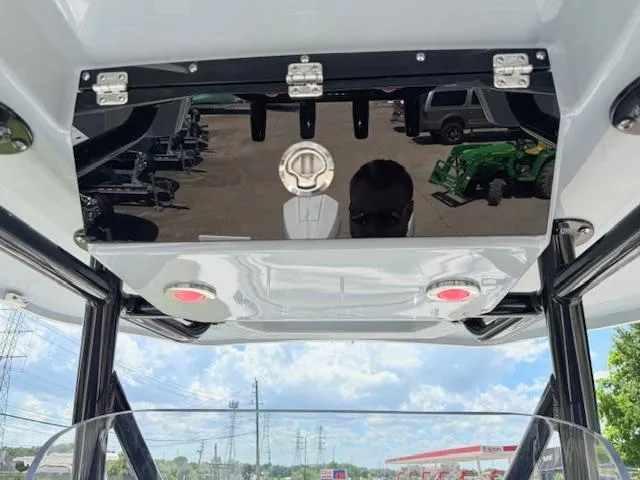 Slide: The Image of Display screen of 2022 Blackfin 252 CC showing engine metrics and system status. - 18