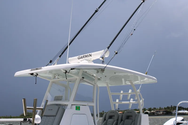 Slide: The Image of 2023 Twin Vee - Hard top/Garmin/Outriggers - 12