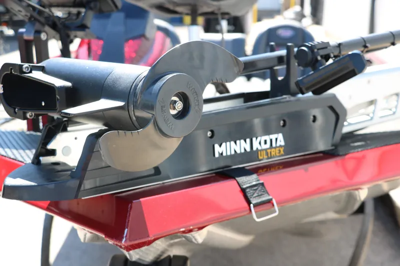 Slide: The Image of Minn Kota Ultrex motor on 2016 Ranger RT 188 boat, close-up view. - 11