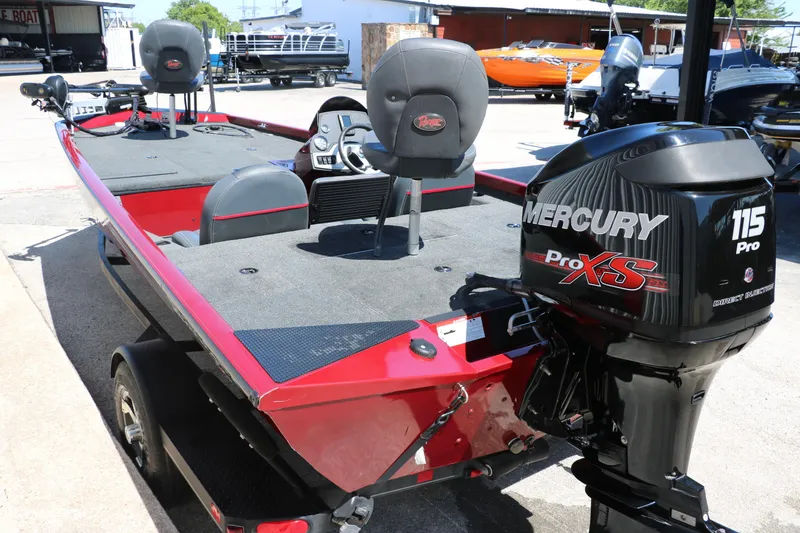 Slide: The Image of 2016 Ranger RT 188 boat with Mercury 115 Pro XS engine, parked outdoors. - 7