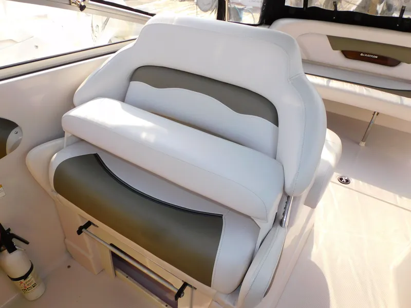 Slide: The Image of Glastron GS 289 2013 - 42