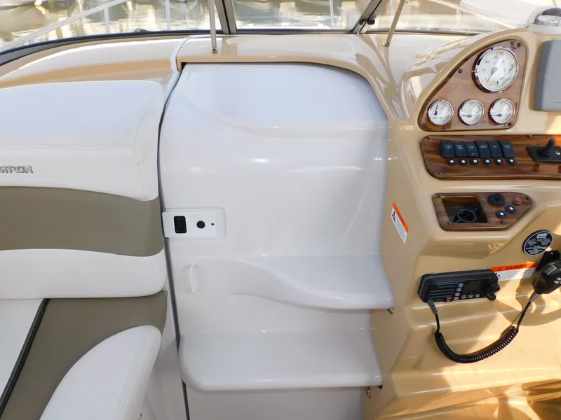 Slide: The Image of Glastron GS 289 2013 - 47