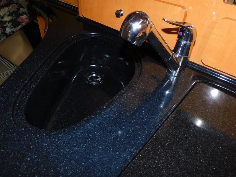 Slide: The Image of Glastron GS 289 2013 - 75