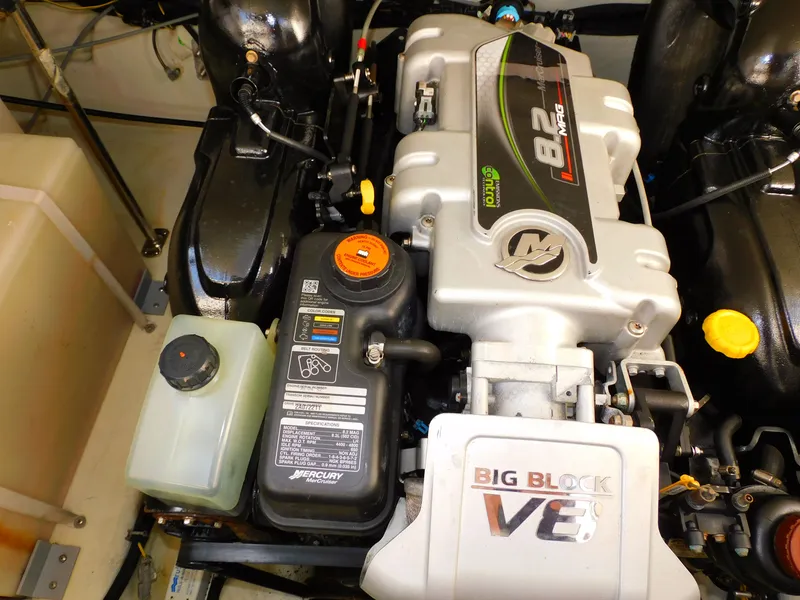 Slide: The Image of Glastron GS 289 2013 - 81