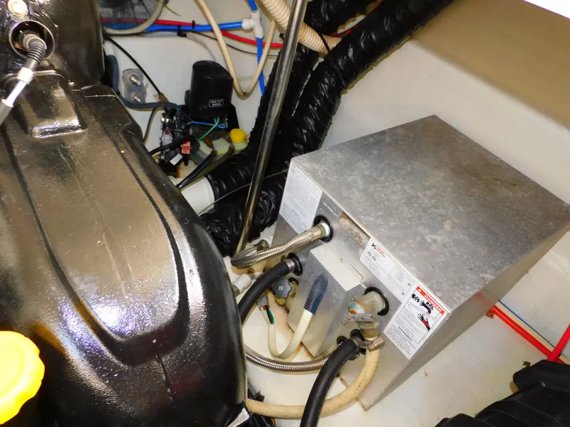 Slide: The Image of Glastron GS 289 2013 - 87