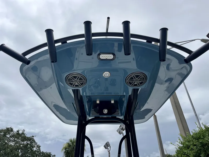 Slide: The Image of Pathfinder 2500 Hybrid 2026 - 26