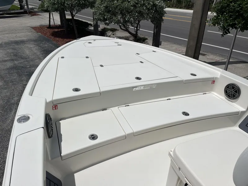 Slide: The Image of Pathfinder 2500 Hybrid 2026 - 13