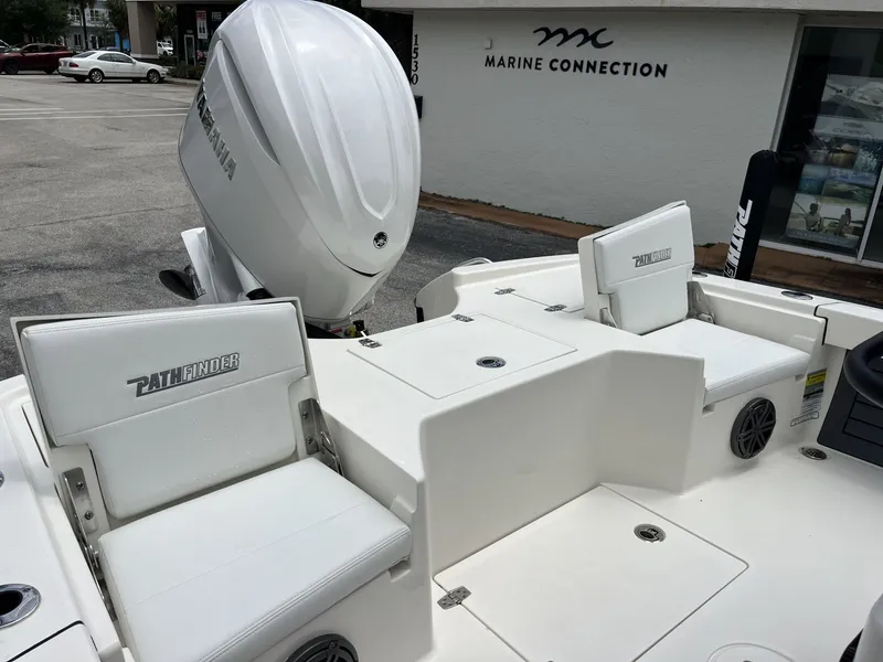 Slide: The Image of Pathfinder 2500 Hybrid 2026 - 21