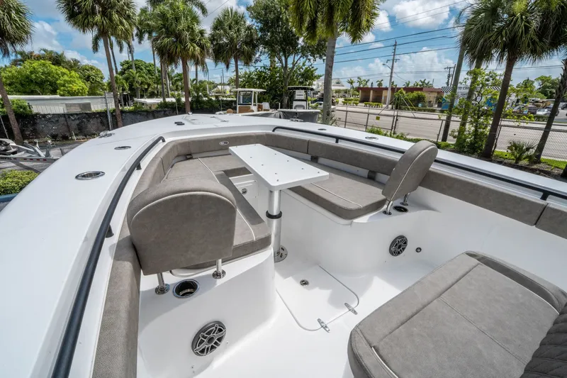 Slide: The Image of Sea Hunt Gamefish 30 Forward Seating 2026 - 25