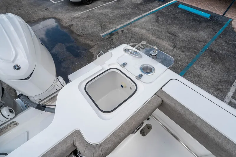 Slide: The Image of Sea Hunt Gamefish 30 Forward Seating 2026 - 12