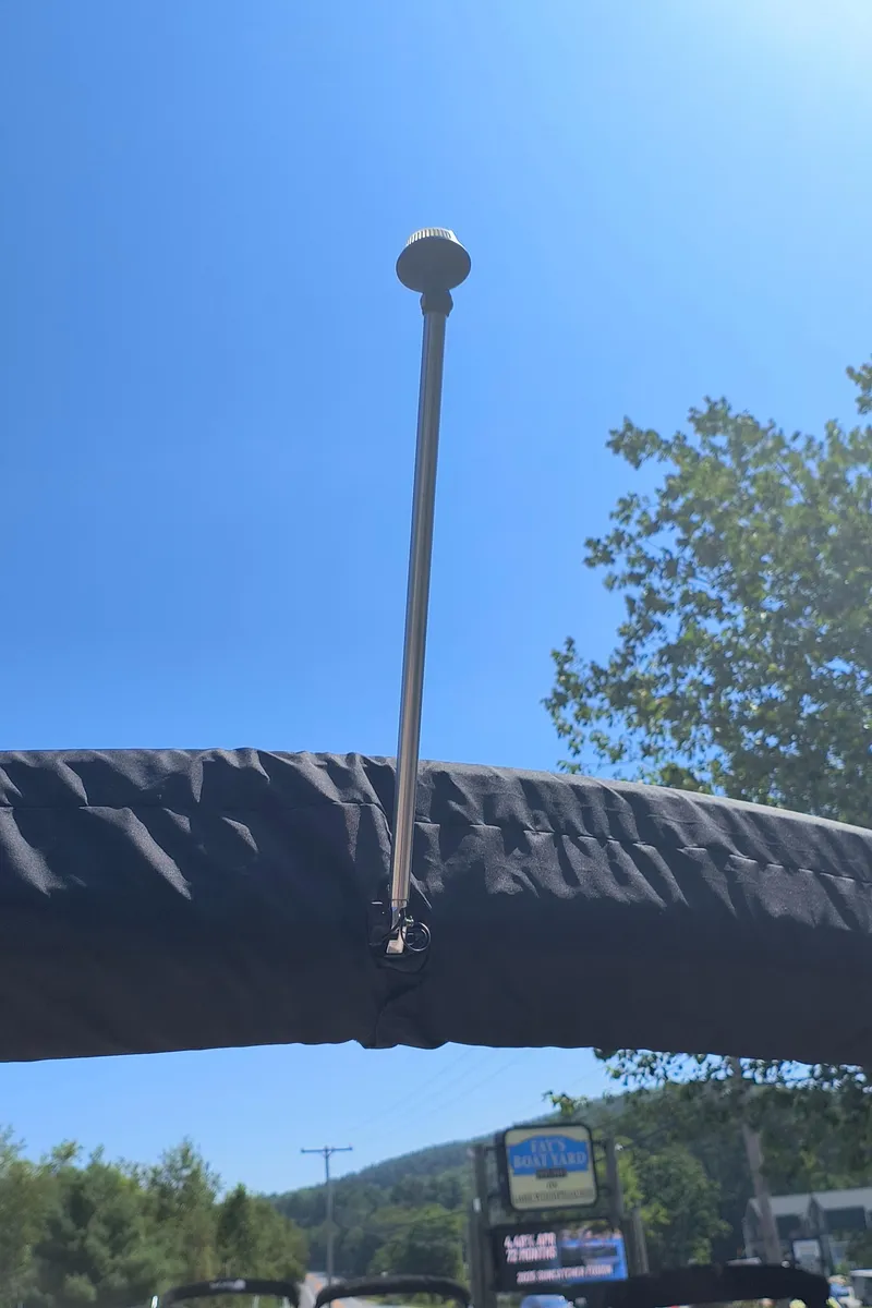 Slide: The Image of 2017 Bennington 24 SSBXP-SPS boat canopy support against clear blue sky. - 29