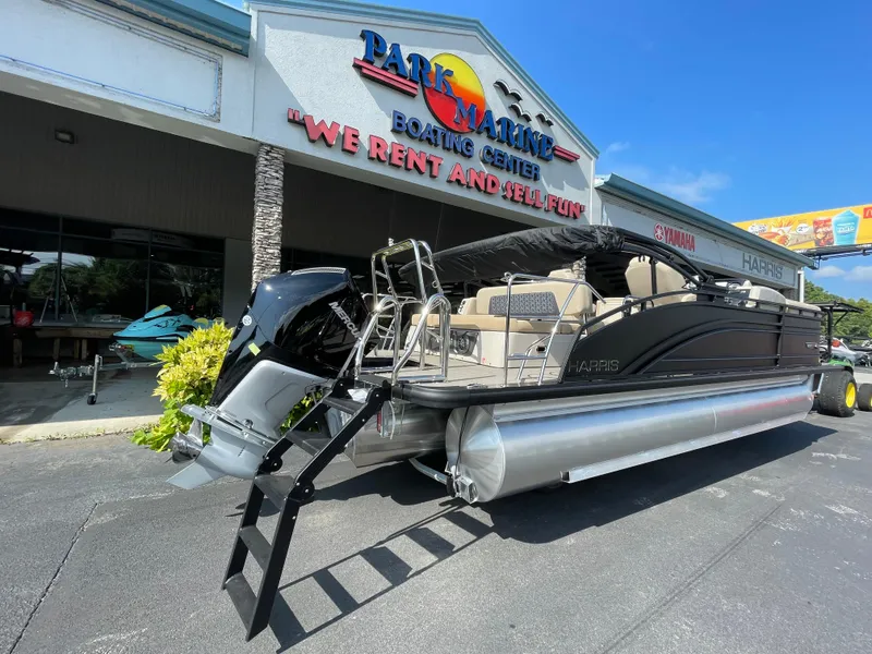 Slide: The Image of 2026 Harris Solstice 230 pontoon boat at Park Marine Boating Center. - 3