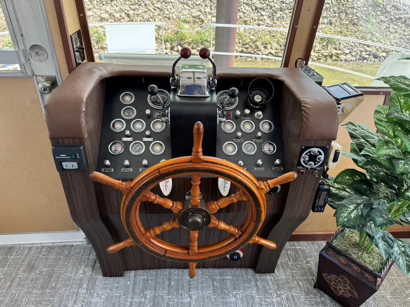 Slide: The Image of Pluckebaum river cruiser 1969 - 12