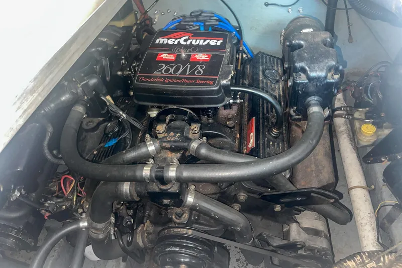 Slide: The Image of Engine compartment of a 1987 Sea Ray 300 Sundancer with MerCruiser 260 V8 engine. - 33