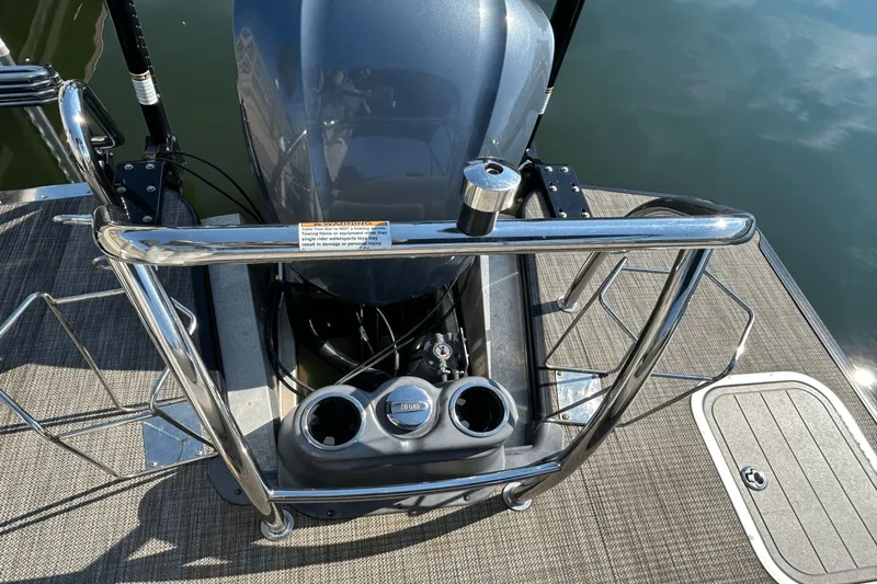 Slide: The Image of Barletta L25UC 2020 - 7