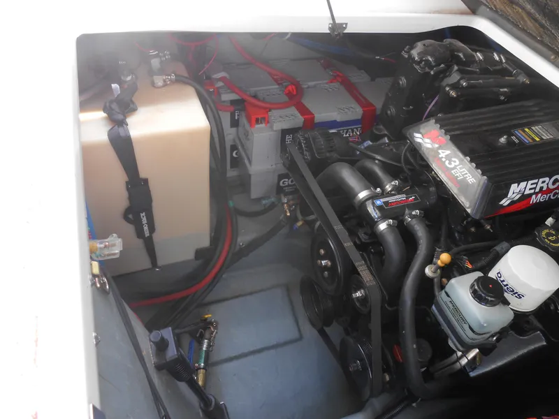 Slide: The Image of Engine compartment of a 2001 Sea Ray 270 Sundancer with MerCruiser 4.3L engine. - 35