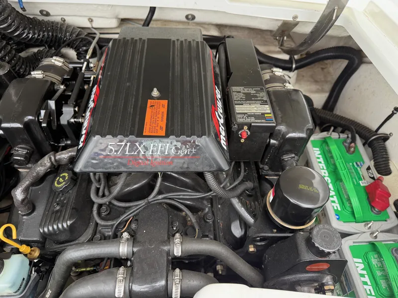 Slide: The Image of 1997 Formula 280SS engine compartment with 5.7LX EFI Gen+ digital ignition system. - 37