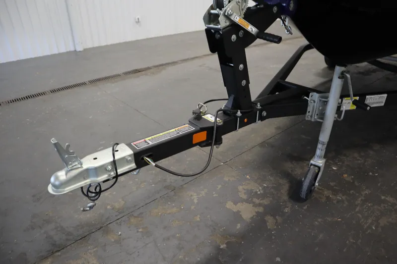 Slide: The Image of Trailer hitch of 2025 Bayliner M15 MX COMFORT PACKAGE on concrete floor. - 33