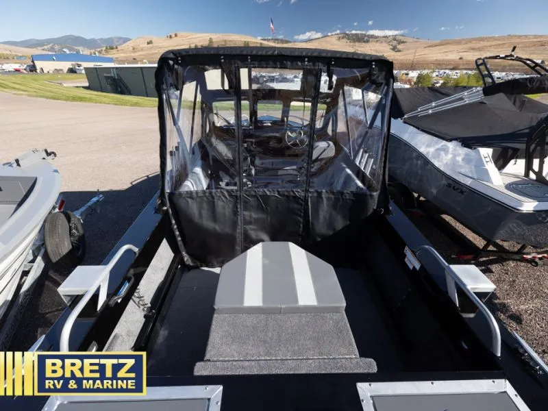 Slide: The Image of River Runner 180 2025 - 9