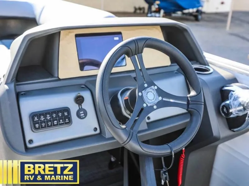 Slide: The Image of Party Barge 20 DLX 2026 - 18