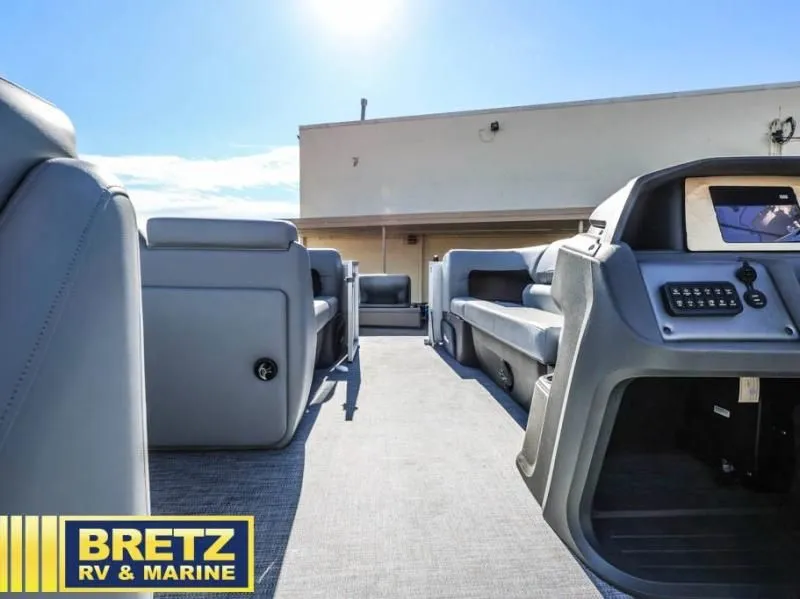 Slide: The Image of Party Barge 20 DLX 2026 - 23