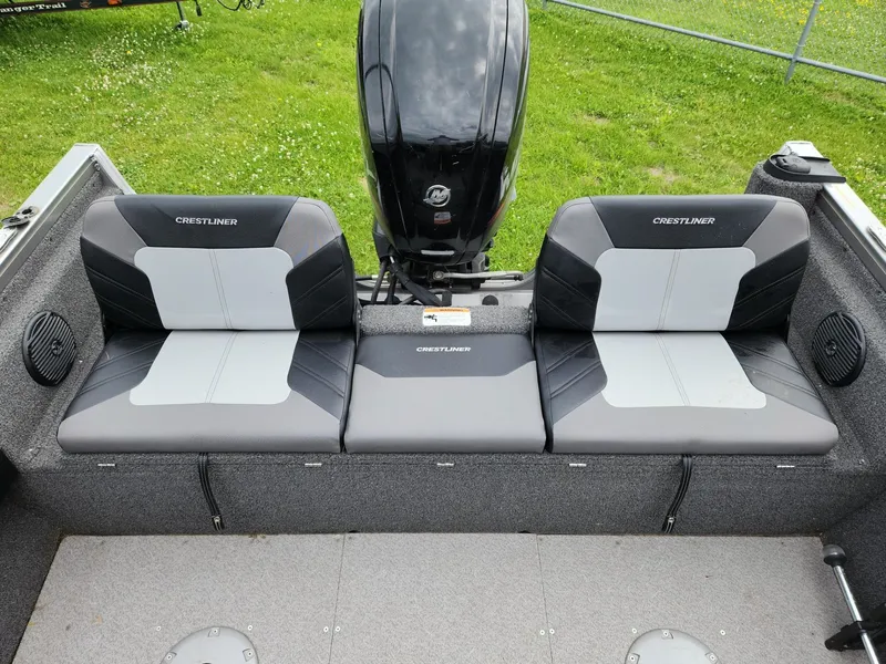 Slide: The Image of Crestliner 1650 FISH HAWK SE WT 2019 - 6