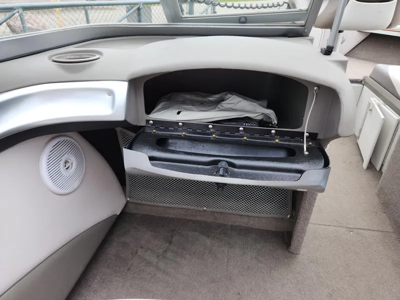 Slide: The Image of Crestliner Sportfish 1850 OB 2007 - 16