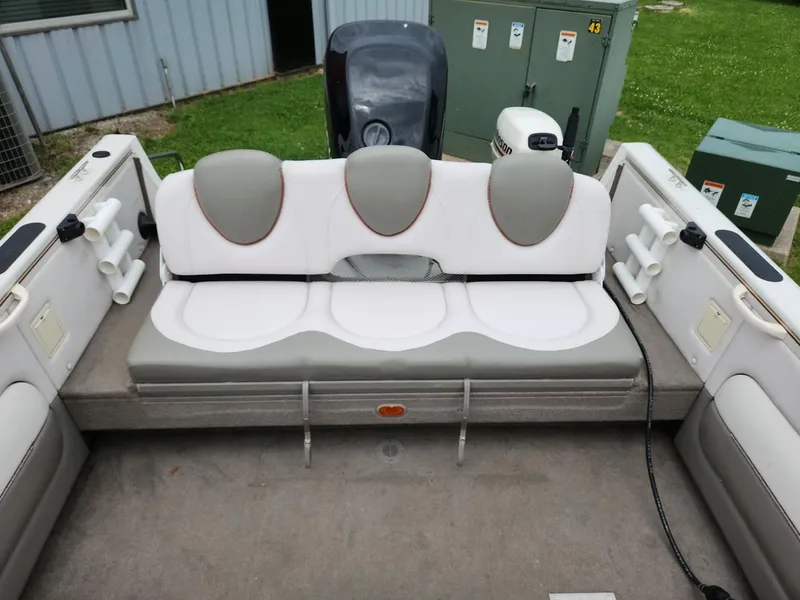 Slide: The Image of Crestliner Sportfish 1850 OB 2007 - 6